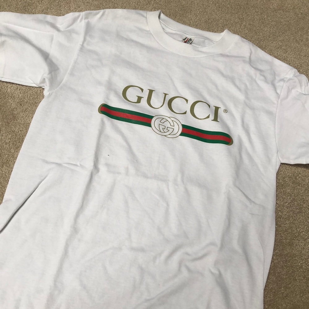 “Gucci” T-shirt